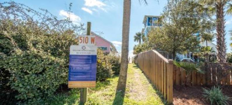 510 W Ashley-Mountain to Sea图片