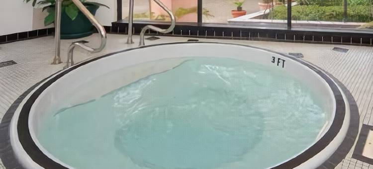 旧金山机场西拉昆塔温德姆套房酒店(La Quinta Inn & Suites by Wyndham San Francisco Airport West)图片