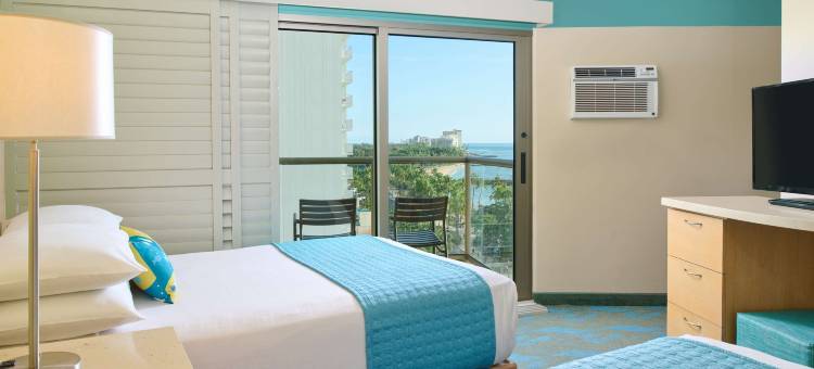 雅诗顿威基基环岛酒店(Aston Waikiki Circle Hotel)图片