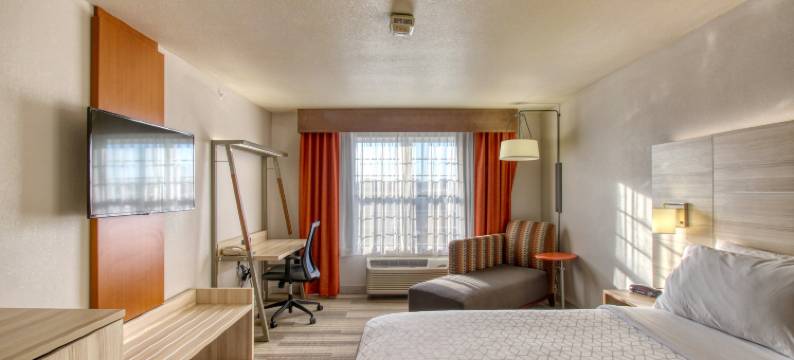 智选假日套房酒店密尔沃基机场(Holiday Inn Express & Suites MILWAUKEE AIRPORT by IHG)图片