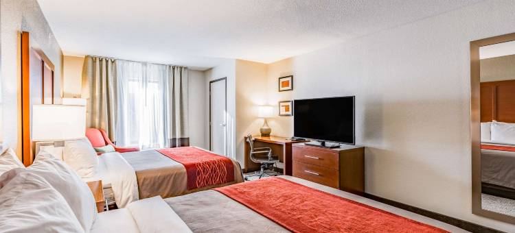 阿尔图纳得梅因舒适套房酒店(Comfort Inn Altoona-Des Moines)图片