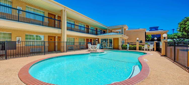 理查森达拉斯速8酒店(Super 8 by Wyndham Richardson Dallas)图片