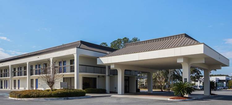 萨凡纳城6号汽车旅馆(Motel 6 Savannah, GA - Midtown)图片