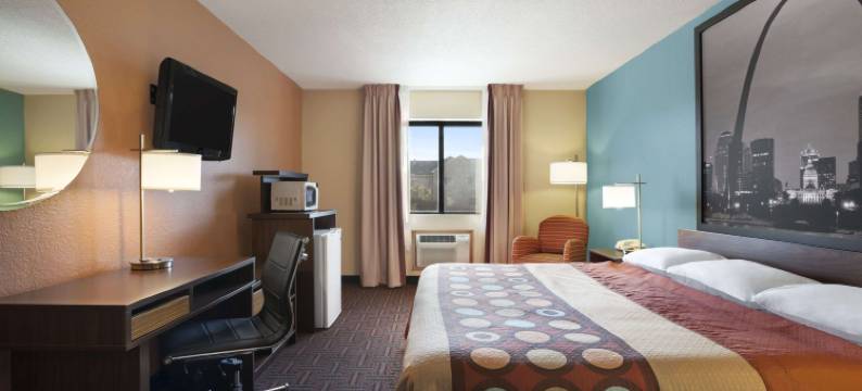 科林斯维尔圣路易斯速8汽车旅馆(Super 8 by Wyndham Collinsville St. Louis)图片