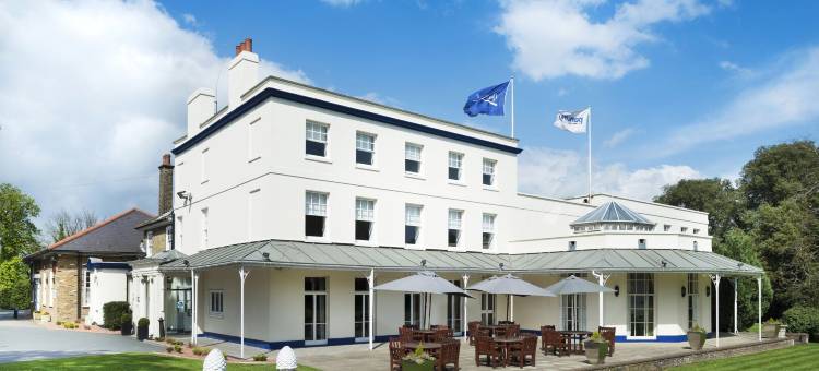 瑟罗克斯蒂福德庄园美居酒店(Mercure Thurrock Stifford Hall)图片