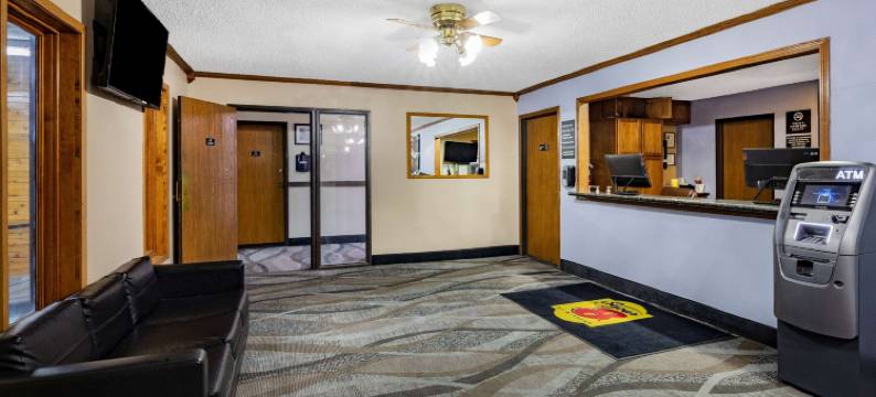 瓦伦泰因速8酒店(Super 8 by Wyndham Valentine NE)图片