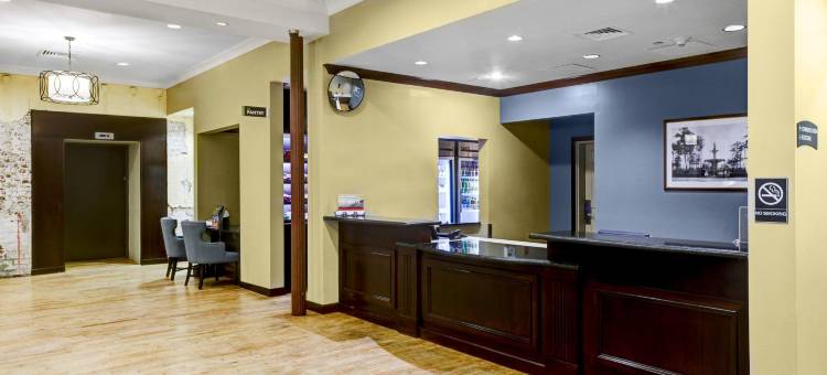 Staybridge Suites Savannah Historic District图片