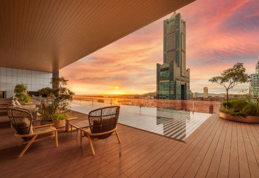 高雄承亿酒店外景图