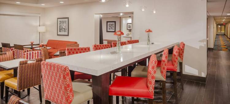 希尔顿欢朋酒店-麦迪逊东东区购物中心(Hampton Inn Madison-East Towne Mall Area)图片