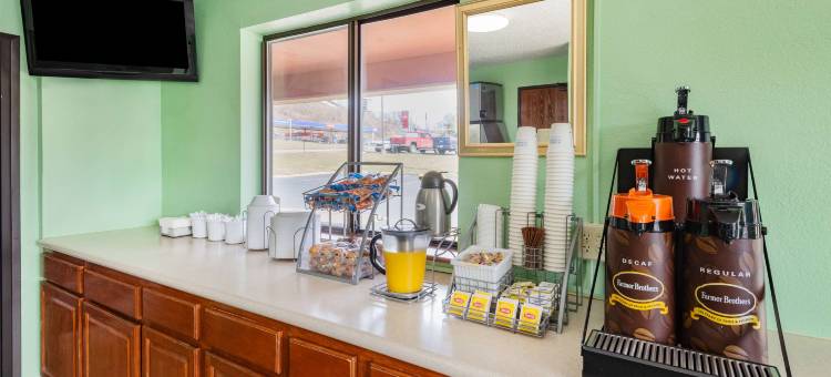 韦恩斯堡速8酒店(Super 8 by Wyndham Waynesburg)图片