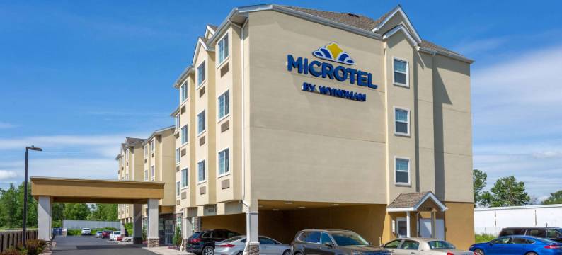 尼亚加拉瀑布麦客达套房酒店(Microtel Inn & Suites by Wyndham Niagara Falls)图片