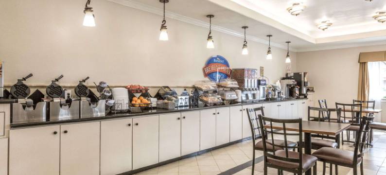 加尔维斯顿温德姆呗盟酒店(Baymont by Wyndham Galveston)图片