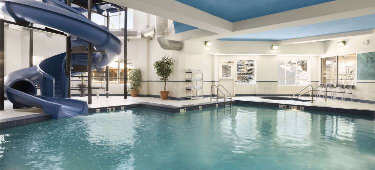 Travelodge by Wyndham Strathmore图片