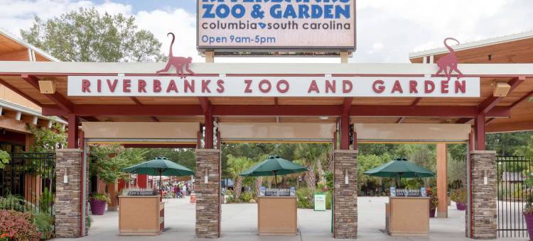 哥伦比亚东北杰克逊堡戴斯酒店(Days Inn by Wyndham Columbia NE Fort Jackson)图片