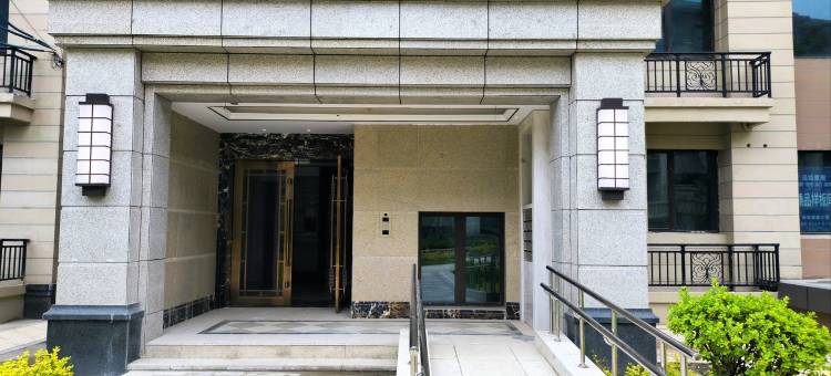 云海印象特色民宿(仙姑顶路分店)图片