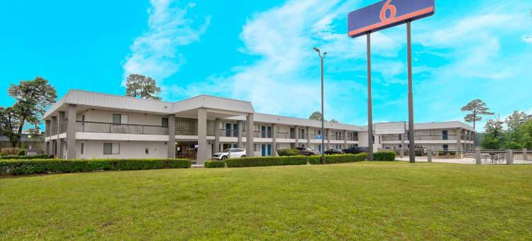 德克萨斯州特克萨卡纳的Motel 6(Motel 6 Texarkana, TX)图片