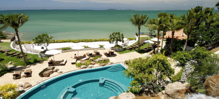 芭堤雅花园海景大酒店(Garden Cliff Resort & Spa Pattaya)图片