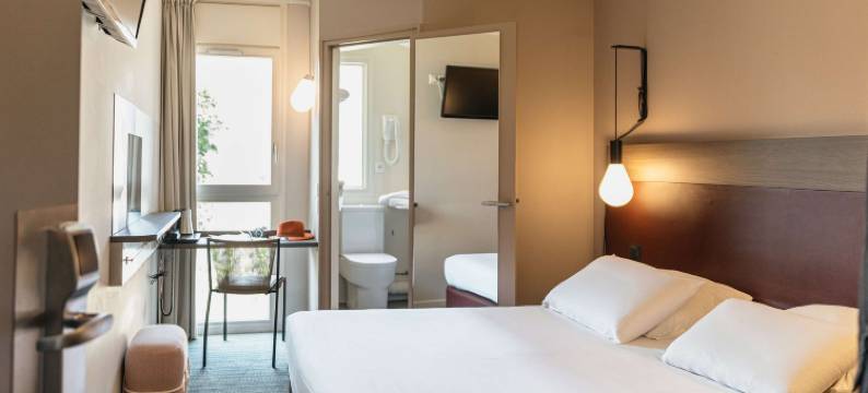 梅斯中心基里亚德酒店(Kyriad Metz Centre)图片