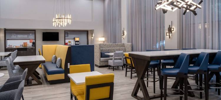 阿古拉山欢朋套房酒店(Hampton Inn & Suites Agoura Hills)图片