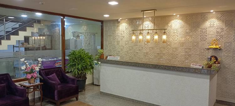 穆坎比卡宫酒店(Hotel Mookambika Palace)图片