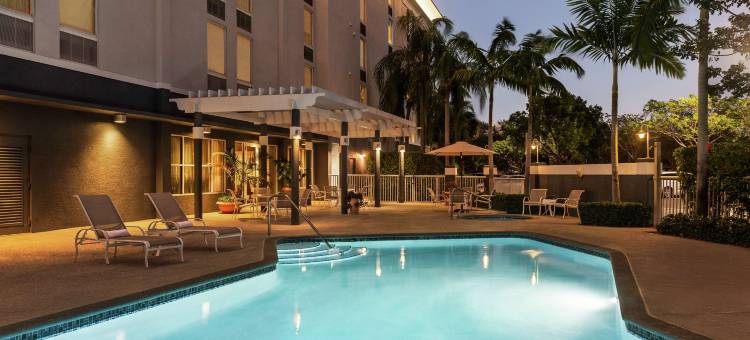 劳德代尔堡西-彭布罗克派恩斯欢朋酒店(Hampton Inn Ft. Lauderdale-West/Pembroke Pines)图片