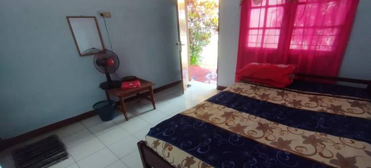 Spot on 93640 Dannis Homestay Near Musholla Al Istiqomah Terawangan图片