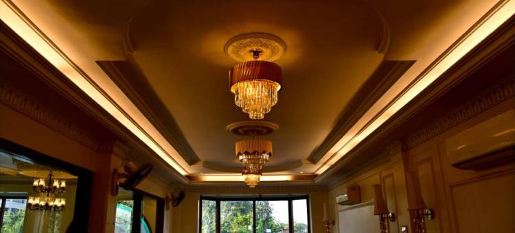 YKS酒店(Hotel Yks)图片