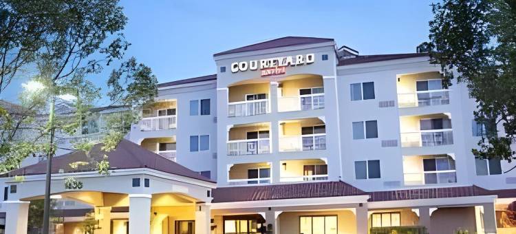 诺瓦托马林/索诺玛万怡酒店(Courtyard Novato Marin/Sonoma)图片