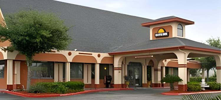 弗罗斯特银行中心附近圣安东尼奥骑士酒店(Knights Inn San Antonio Near at&T Center)图片