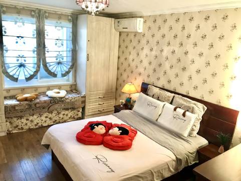 小院时光民宿(程光道分店)