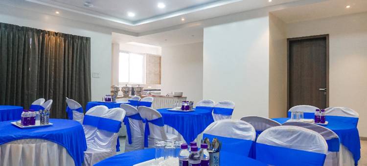 Fabhotel Prime 阿蒂提愉快住宿(FabHotel Prime Athiti Delight Stay)图片