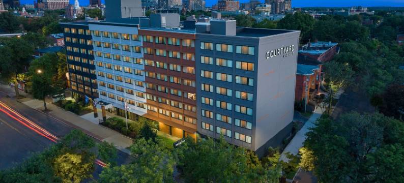 耶鲁纽黑文万怡酒店(Courtyard New Haven at Yale)图片