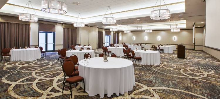 哥伦布机场希尔顿安泊酒店(Embassy Suites by Hilton Columbus Airport)图片