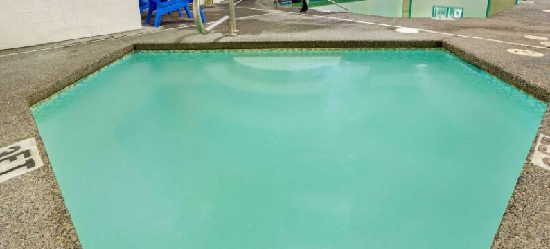 格雷舍姆戴斯套房酒店(Days Inn & Suites by Wyndham Gresham)图片