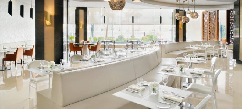 利雅得米尼哈尔丽笙酒店及会议中心(Radisson Blu Hotel and Convention Centre, Riyadh Minhal)图片