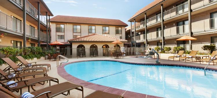 隆波克中海岸希尔顿安泊酒店(Embassy Suites by Hilton Lompoc Central Coast)图片