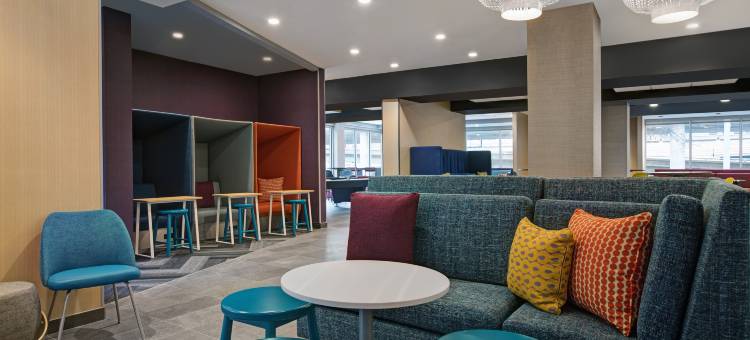 密尔沃基市区希尔顿惠庭套房酒店(Home2 Suites by Hilton Milwaukee Downtown)图片