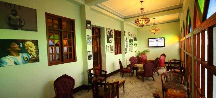 Protea Hotel Dar es Salaam Courtyard图片