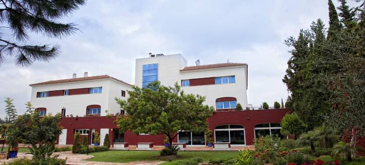 马拉加机场庄园男孩住宿(Cortijo Chico Málaga Airport)图片
