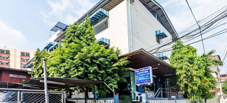 曼谷诺伊里斯基住宅酒店(Riski Residence Bangkok-Noi - Wasit Apartment)图片