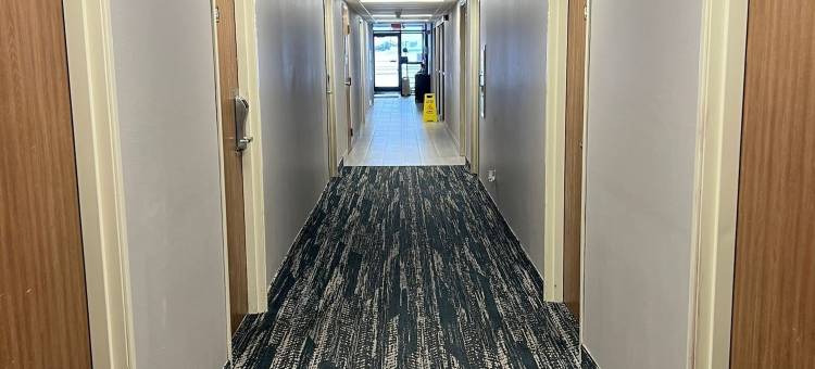 沃特敦威斯康辛速8酒店(Super 8 by Wyndham Watertown WI)图片