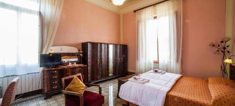 莫琳格丝别墅酒店(Villa Moorings)图片