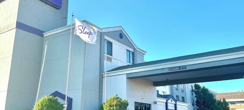 舒眠酒店及套房塔尔萨中心I-44(Sleep Inn & Suites Tulsa Central I-44)图片