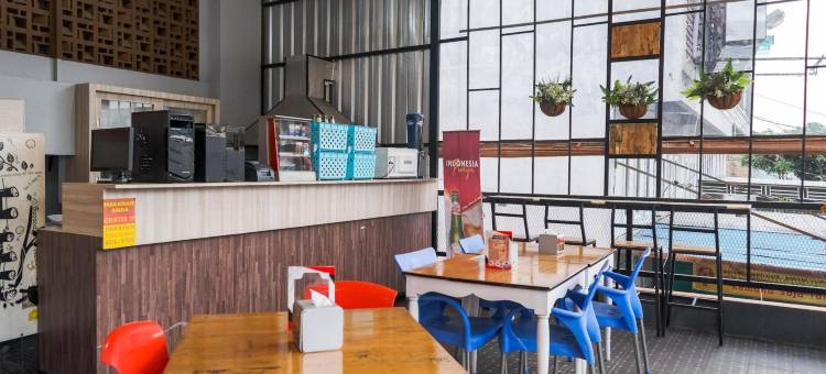 棉兰瑟玛拉阿斯里桑斯酒店(Sans Hotel Cemara Asri Medan)图片