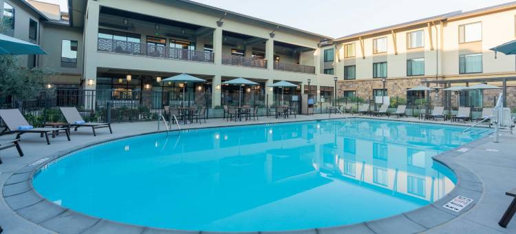 千橡阿古拉山万豪TownePlace套房酒店(TownePlace Suites Thousand Oaks Agoura Hills)图片