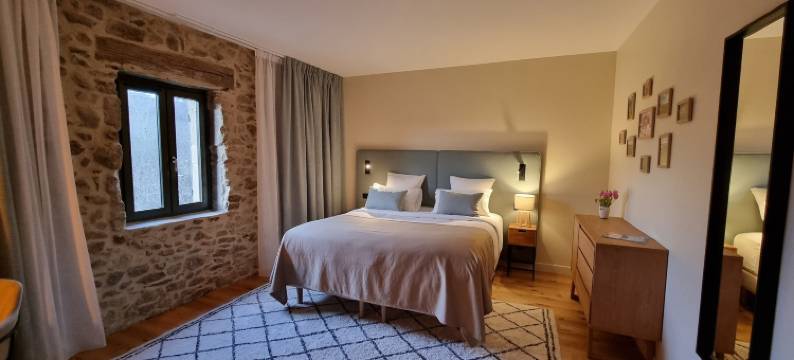 维拉斯城堡(Château de Villars)图片