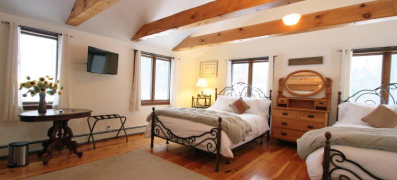 老萨科宾馆(Old Saco Inn)图片