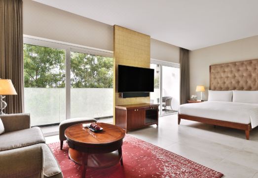 Marriott Suites PuneHotel Overview