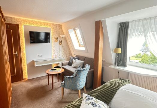 Hotel NuhnetalHotel Overview