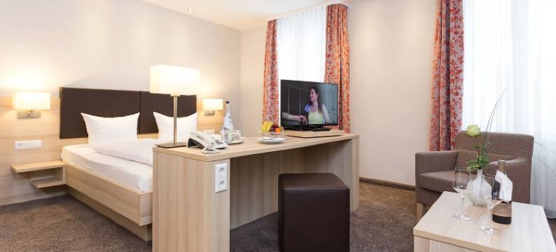 普法勒兹瓦德酒店(Hotel Pfälzer Wald)图片